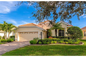 5026 FLAGSTONE DRIVE, SARASOTA, FL 34238 Sold 03/11/24