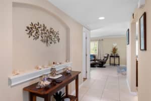5477 RIVERBLUFF CIRCLE, SARASOTA, FL 34231 Sold 02/28/24