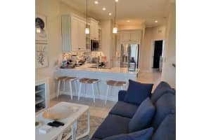 5561 CANNES CIRCLE, SARASOTA, FL 34231 Sold 05/30/24