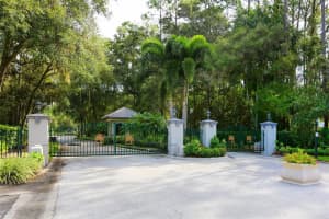7510 WEEPING WILLOW DRIVE, SARASOTA, FL 34241 Sold 02/15/24