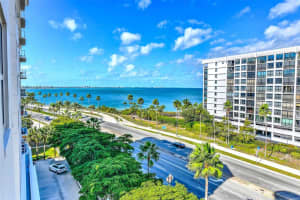 128 GOLDEN GATE POINT, SARASOTA, FL 34236 Sold 04/02/24