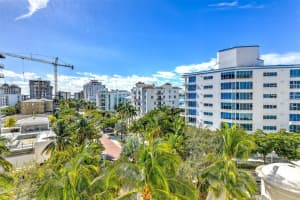 128 GOLDEN GATE POINT, SARASOTA, FL 34236 Sold 04/02/24