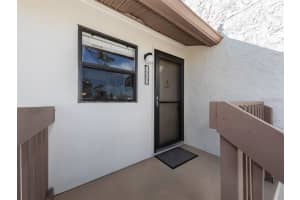 896 BIRD BAY WAY, VENICE, FL 34285 Sold 04/12/24