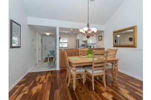 896 BIRD BAY WAY, VENICE, FL 34285 Sold 04/12/24
