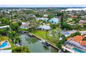 1761 SANDALWOOD DRIVE, SARASOTA, FL 34231 Sold 05/16/24