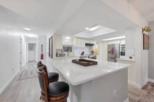 3213 SOUTHFIELD LANE, SARASOTA, FL 34239 Sold 04/18/24