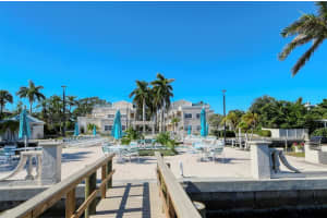 5963 MIDNIGHT PASS ROAD, SARASOTA, FL 34242 Sold 03/04/24