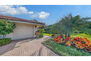 4943 KESTRAL PARK WAY, SARASOTA, FL 34231 Sold 02/15/24