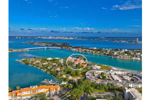 60 LIGHTHOUSE POINT DRIVE, LONGBOAT KEY, FL 34228 Sold 09/11/24