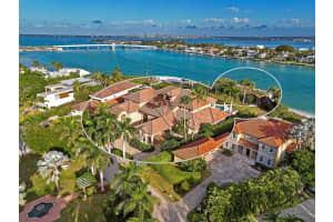 60 LIGHTHOUSE POINT DRIVE, LONGBOAT KEY, FL 34228 Sold 09/11/24