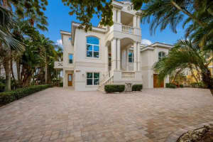 6877 GULF OF MEXICO DRIVE, LONGBOAT KEY, FL 34228 Sold 12/18/24