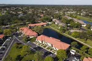 5245 LAKE VILLAGE DRIVE, SARASOTA, FL 34235 Sold 11/12/24