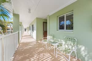 7100 GULF DRIVE, HOLMES BEACH, FL 34217 Sold 03/01/24