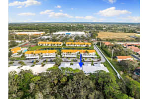 4325 MADEIRA COURT, SARASOTA, FL 34233 Sold 04/29/24