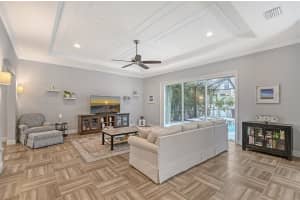 1966 HYDE PARK STREET, SARASOTA, FL 34239 Sold 07/18/24