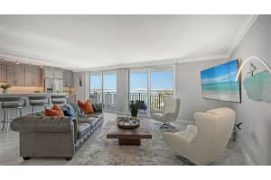 4822 OCEAN BOULEVARD, SARASOTA, FL 34242 Sold 04/04/24