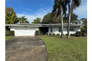 3921 PIN OAKS STREET, SARASOTA, FL 34232 Sold 02/14/24