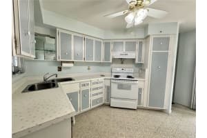 3921 PIN OAKS STREET, SARASOTA, FL 34232 Sold 02/14/24