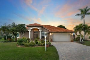 3715 72ND AVE E, SARASOTA, FL 34243 Sold 03/01/24