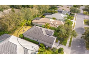 12327 THORNHILL COURT, LAKEWOOD RANCH, FL 34202 Sold 06/30/25