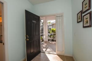 909 BARCLAY COURT, VENICE, FL 34293 Sold 06/26/25