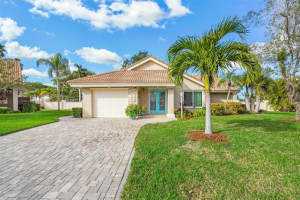 193 INLETS BOULEVARD, NOKOMIS, FL 34275 Sold 05/16/24