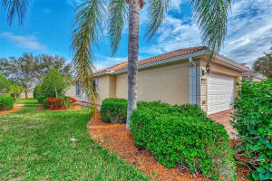 6066 BENEVENTO DRIVE, SARASOTA, FL 34238 Sold 06/03/24