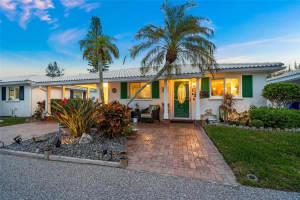 820 SPANISH DRIVE, LONGBOAT KEY, FL 34228 Sold 07/31/24