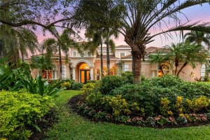 5201 SAND LAKE COURT, SARASOTA, FL 34238 Sold 03/27/24