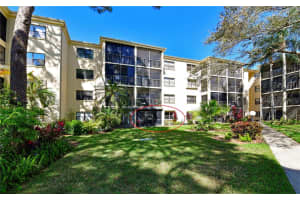 315 30TH AVENUE, BRADENTON, FL 34205 Sold 02/26/24