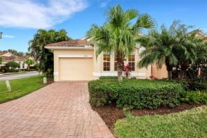 3224 78TH AVENUE, SARASOTA, FL 34243 Sold 03/22/24