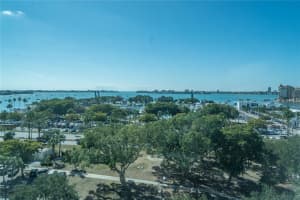 33 GULFSTREAM AVENUE, SARASOTA, FL 34236 Sold 03/05/24