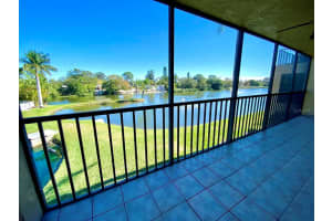5553 ASHTON LAKE DRIVE, SARASOTA, FL 34231 - MLS#MFRA4596496