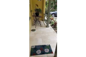 3016 BAY SHORE CIRCLE, SARASOTA, FL 34234 Sold 04/26/24