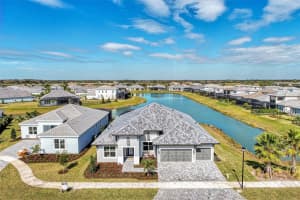 8532 BEECHLAKE COURT, SARASOTA, FL 34240 Sold 04/19/24