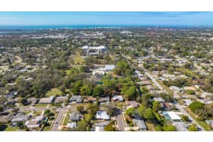 6512 BOWLINE DRIVE, SARASOTA, FL 34231 Sold 03/15/24