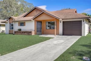 1040 DEER HOLLOW BOULEVARD, SARASOTA, FL 34232 Sold 03/08/24