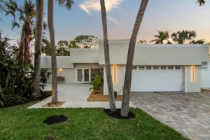 225 BLVD OF THE PRESIDENTS BOULEVARD, SARASOTA, FL 34236 Sold 06/28/24