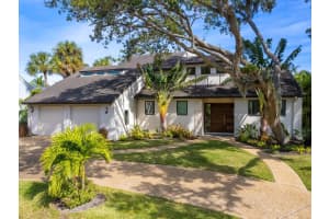 5322 SIESTA COVE DRIVE, SARASOTA, FL 34242 Sold 03/15/24