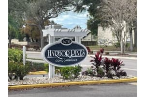 6033 34TH STREET, BRADENTON, FL 34210 Sold 08/05/24