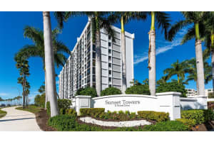 11 SUNSET DRIVE, SARASOTA, FL 34236 Sold 03/15/24