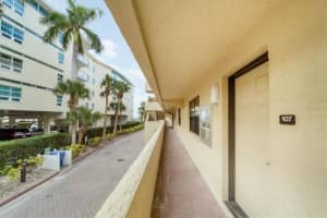 6500 MIDNIGHT PASS ROAD, SARASOTA, FL 34242 Sold 02/29/24