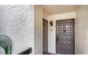 1965 GULF OF MEXICO DRIVE, LONGBOAT KEY, FL 34228 Sold 04/05/24