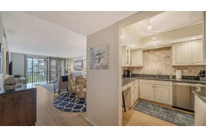1965 GULF OF MEXICO DRIVE, LONGBOAT KEY, FL 34228 Sold 04/05/24