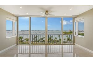 555 GULFSTREAM AVENUE, SARASOTA, FL 34236 Sold 04/05/24