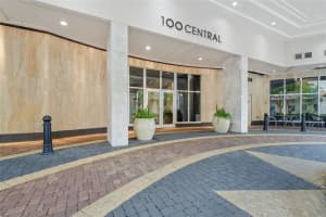 100 CENTRAL AVENUE, SARASOTA, FL 34236 Sold 05/31/24