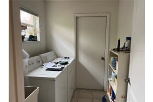 5660 BEAURIVAGE AVENUE, SARASOTA, FL 34243 Sold 04/08/24