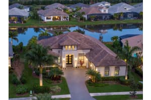 756 CROSSWIND AVENUE, SARASOTA, FL 34240 Sold 03/28/24