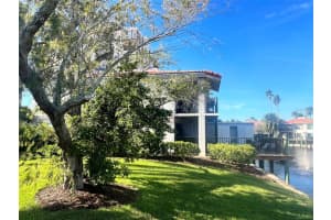 6294 BAHIA DEL MAR CIRCLE, ST PETERSBURG, FL 33715 Sold 01/02/25