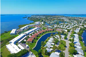 4525 LEXINGTON CIRCLE, BRADENTON, FL 34210 Sold 06/10/24